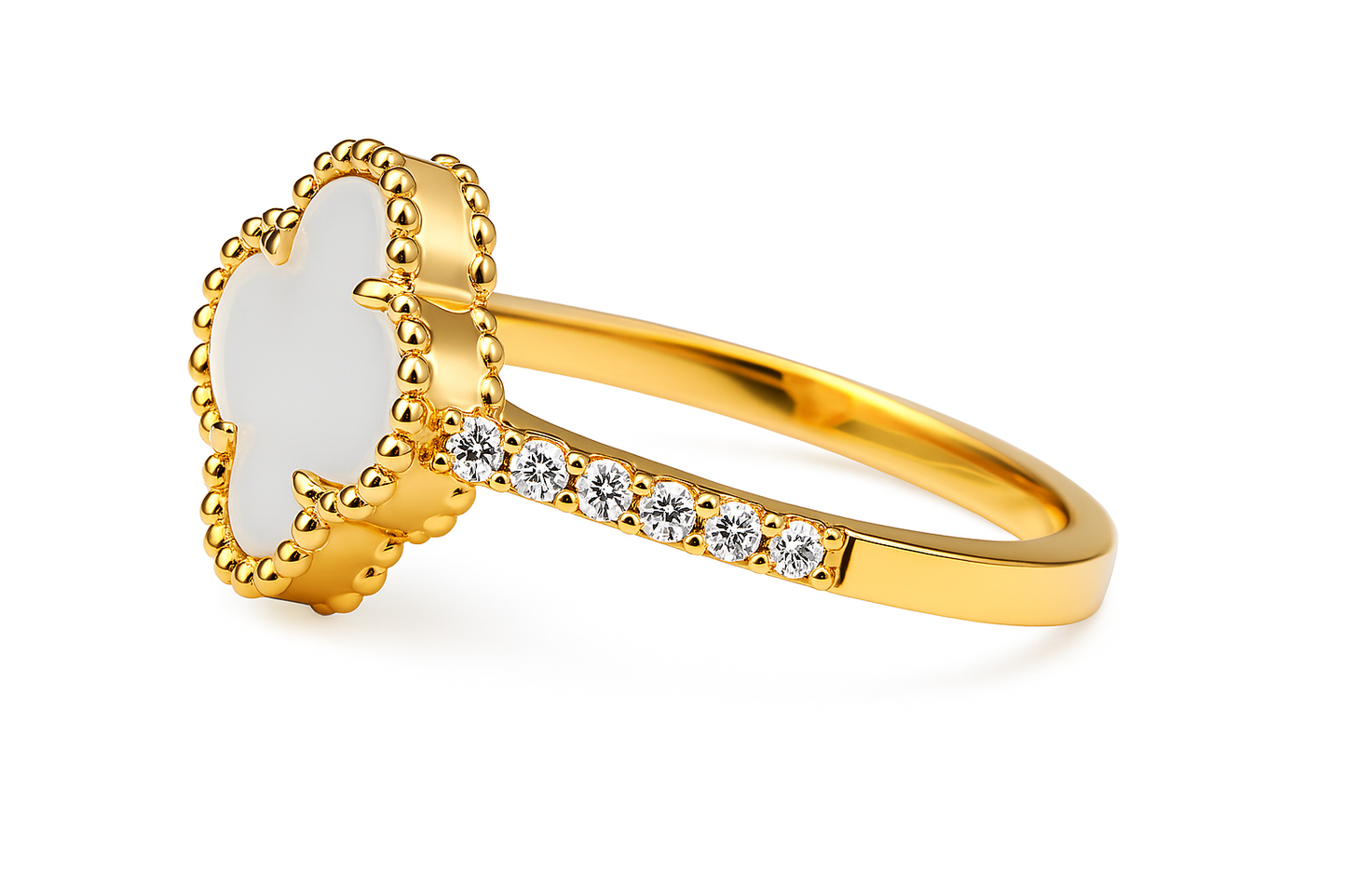 Mother of Pearl Clover Ring