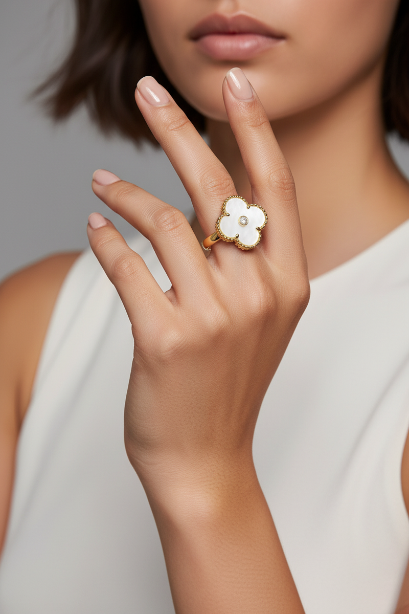 Mother of Pearl Clover Ring