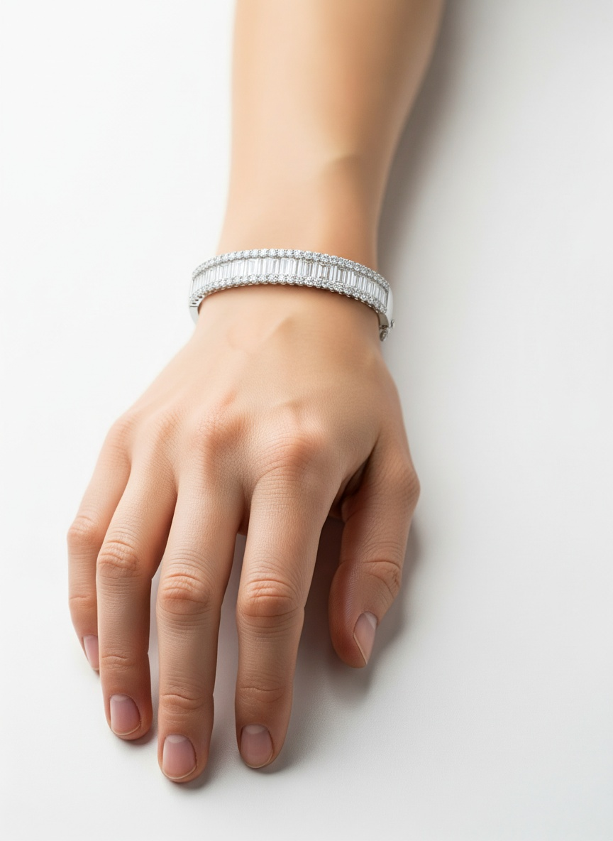 Baguette/Round Diamond Bangle