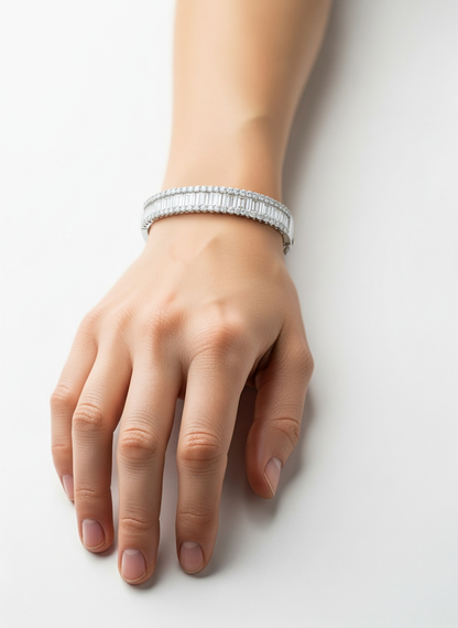 Baguette/Round Diamond Bangle