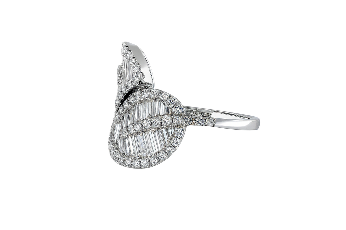 Diamond Leaf Crossover Ring