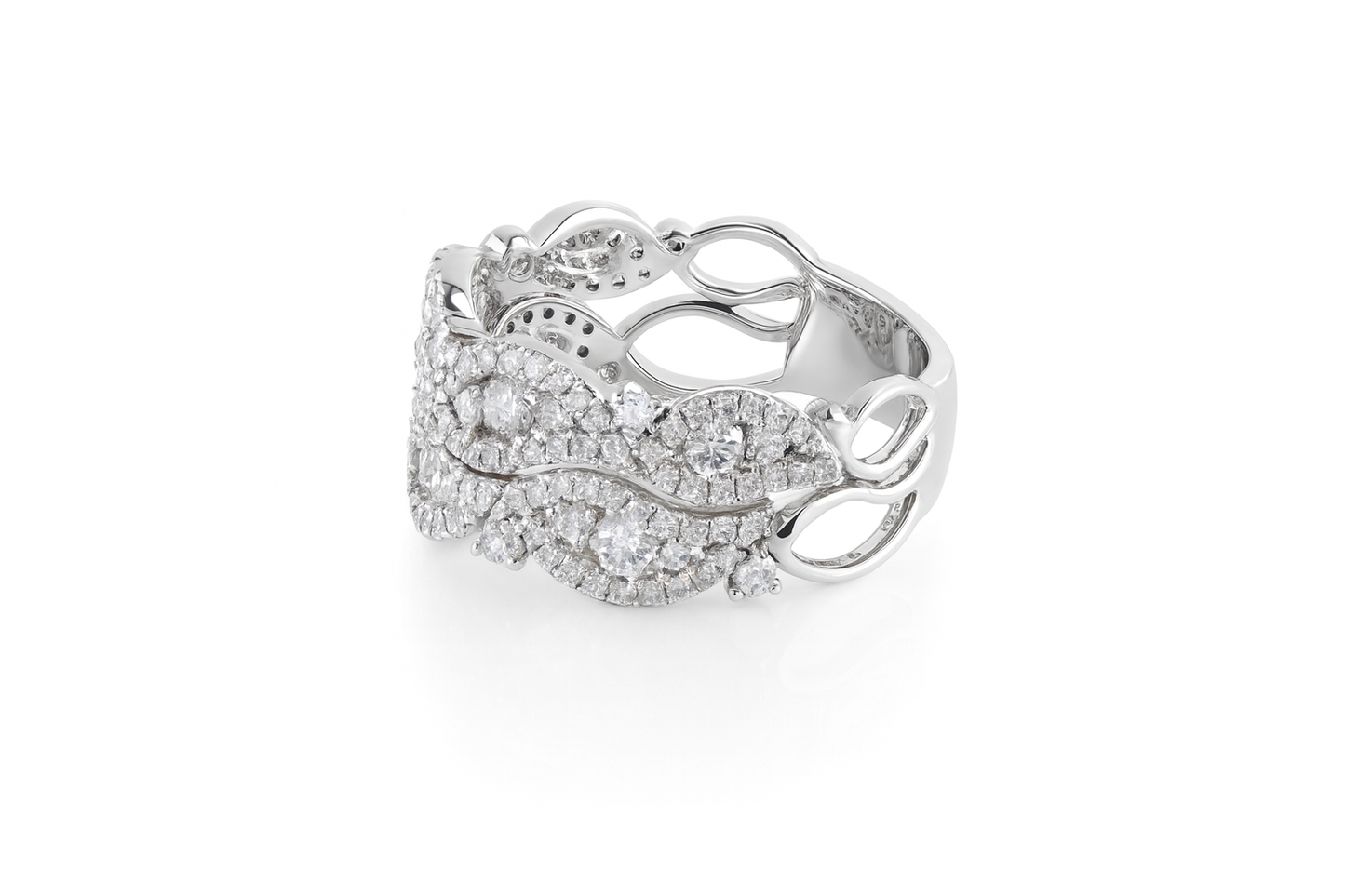 Round Diamond Fashion Band